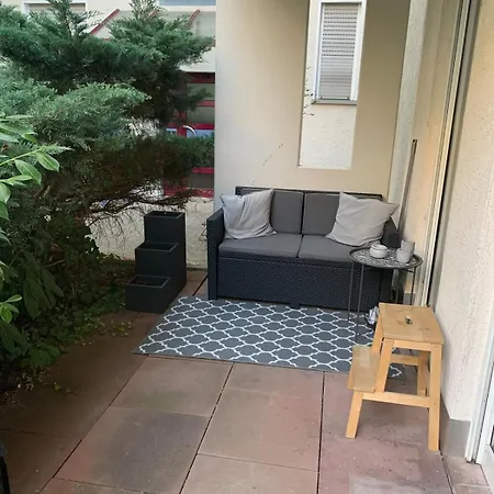 Helle Schoene 1,5 Apartment *